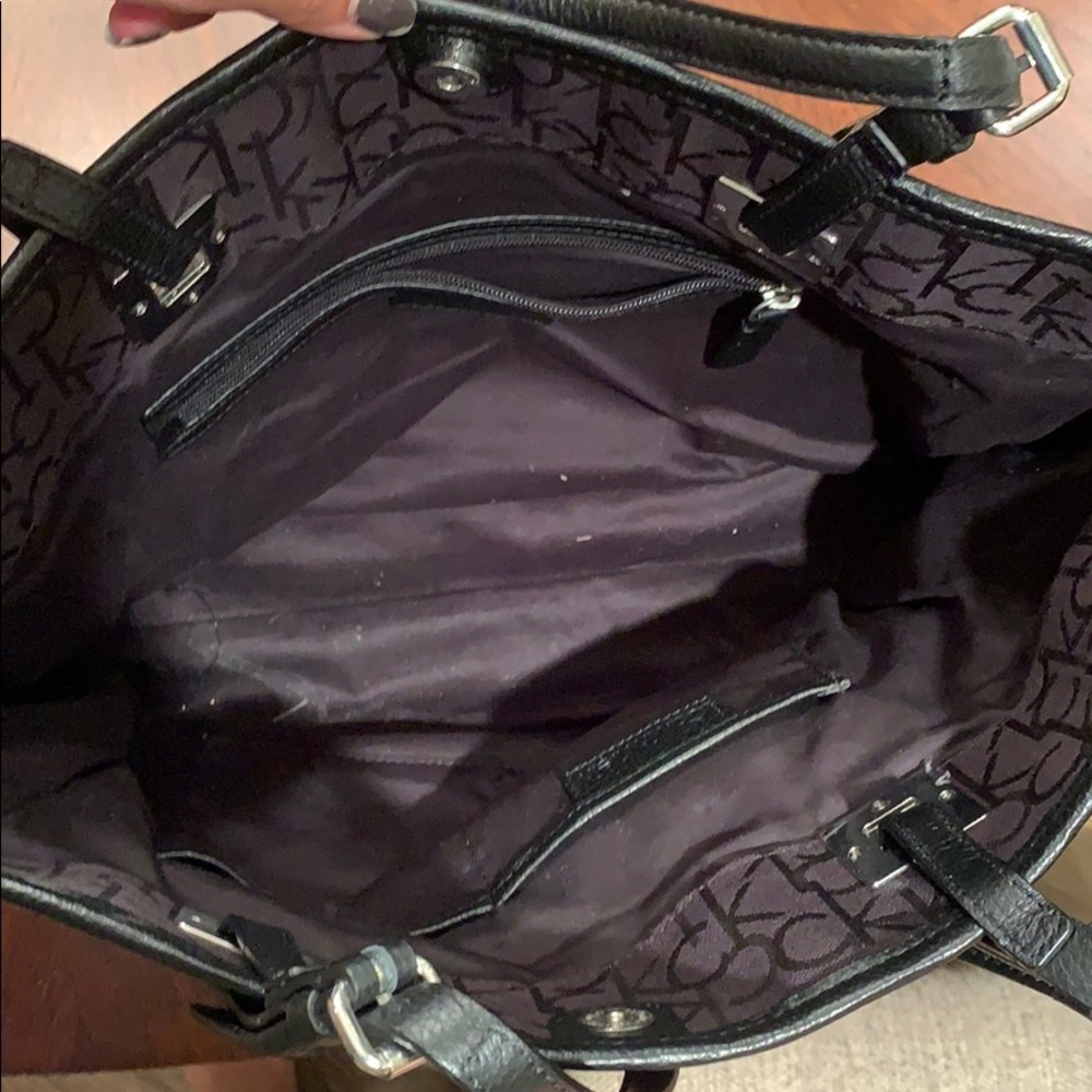 Calvin Klein handbag - Picture 3 of 3